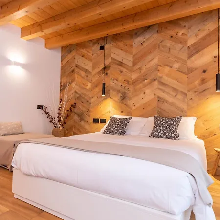 Bed & Breakfast El Lares - L'avez Canale dʼAgordo