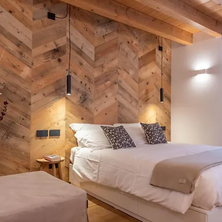 Bed and Breakfast El Lares - L'avez 3*