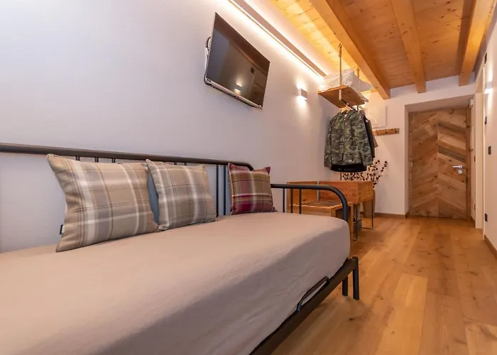 Bed & Breakfast El Lares - L'avez 3*