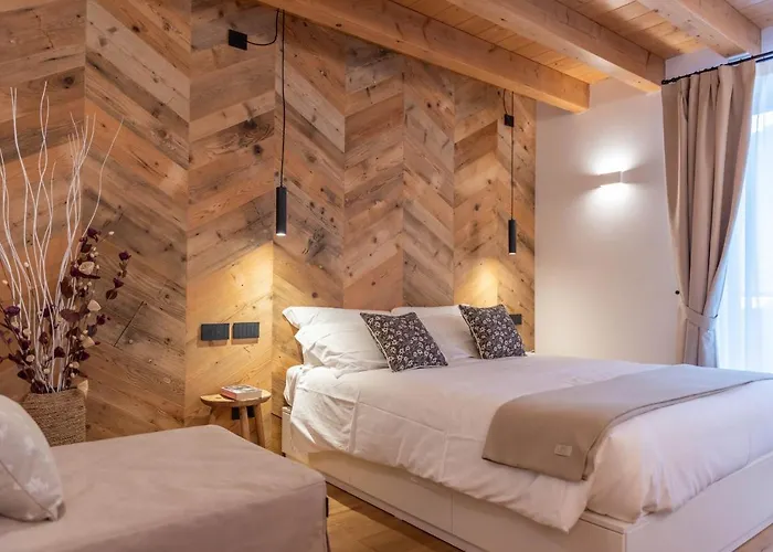 Bed & Breakfast El Lares - L'avez 3*